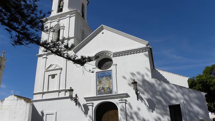 La Iglesia El Salvador